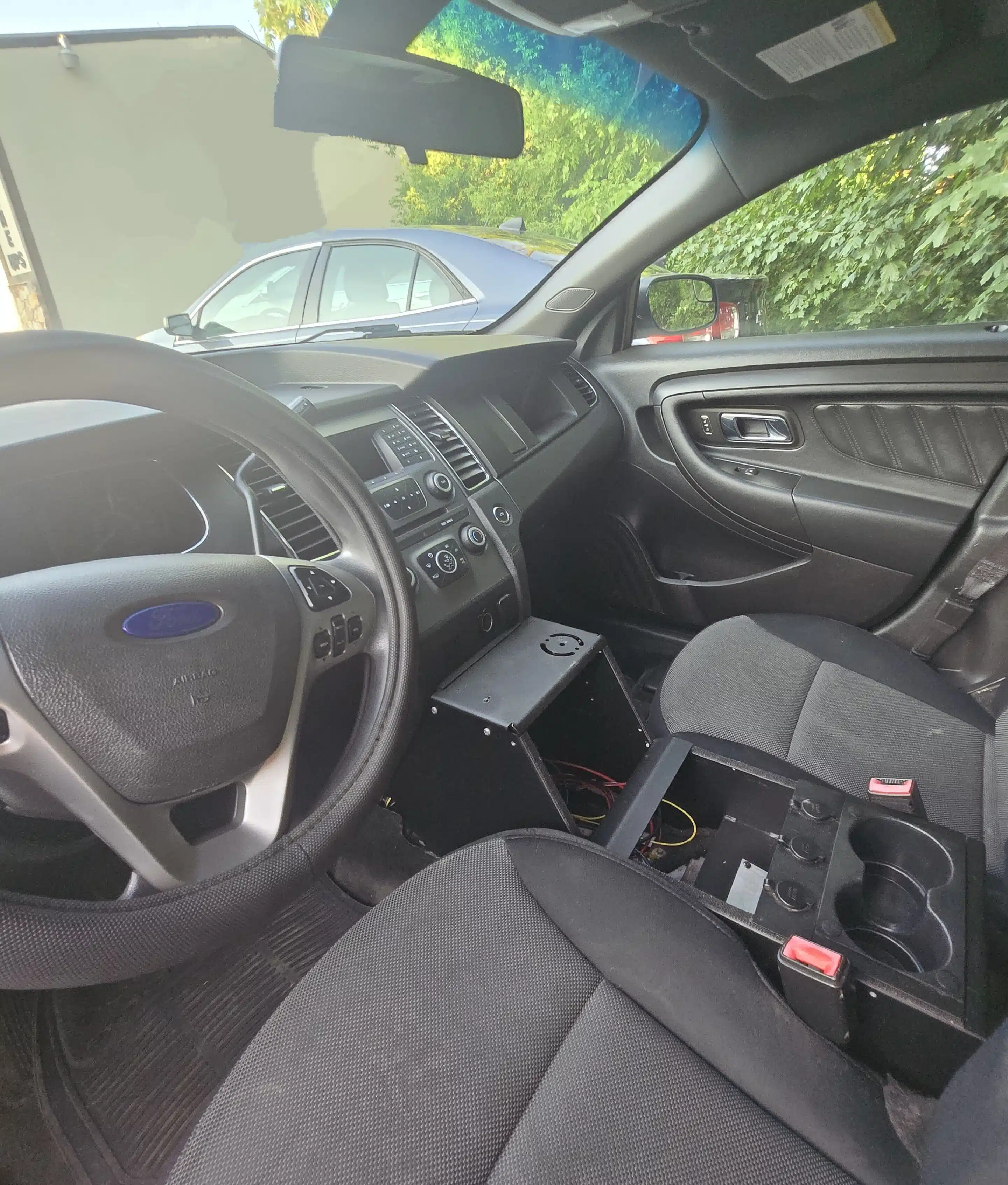 
								2013 Ford Taurus Police Interceptor full									
