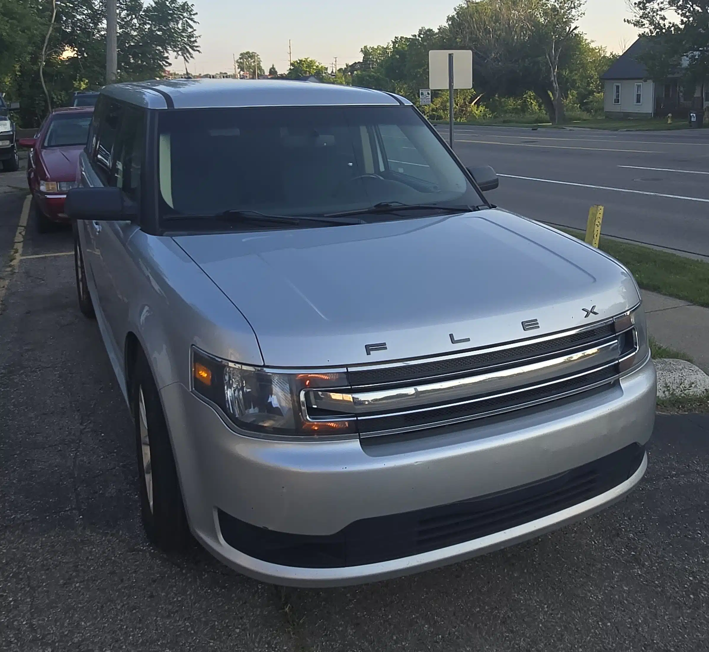 
								2013 Ford Flex SE full									
